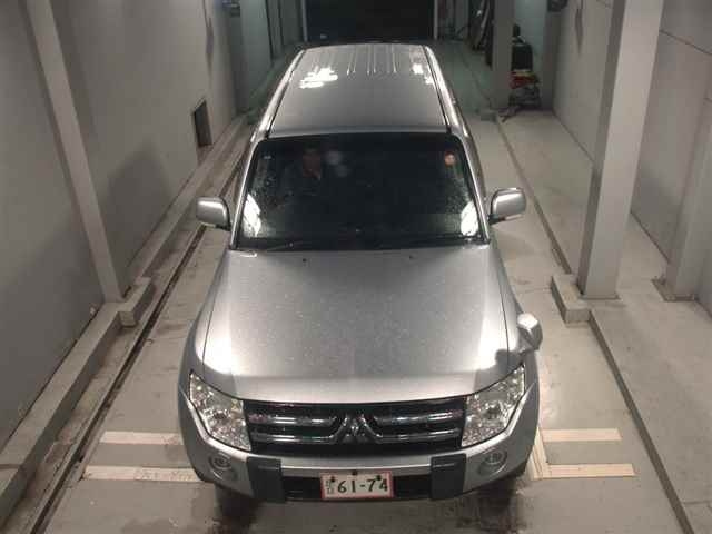 MITSUBISHI PAJERO 2008