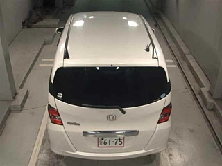 HONDA FREED 2015