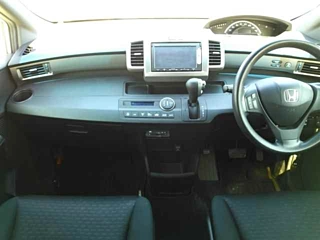 HONDA FREED 2015