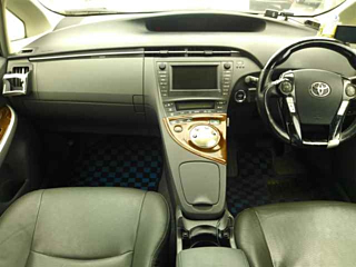 TOYOTA PRIUS 2010
