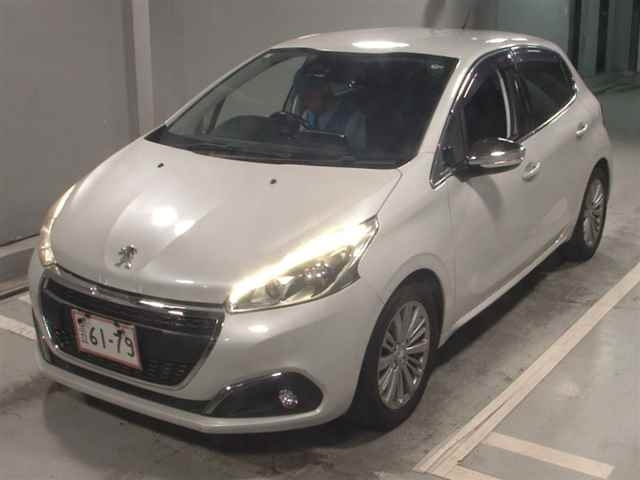 PEUGEOT 208 2017