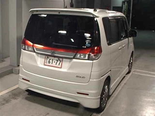 SUZUKI SOLIO 2013
