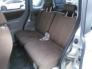 NISSAN ROOX 2010