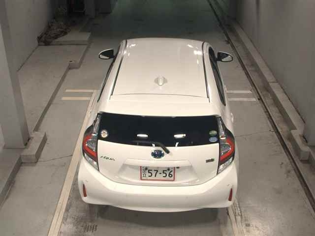 TOYOTA AQUA 2019