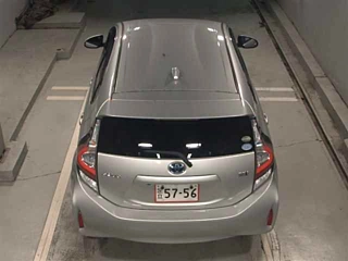 TOYOTA AQUA 2017