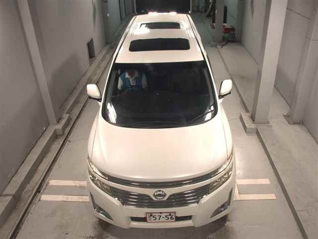 NISSAN ELGRAND 2011