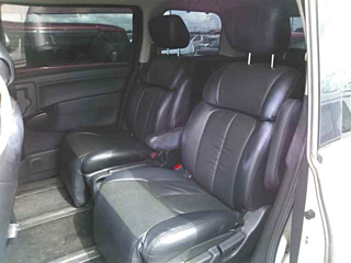 NISSAN ELGRAND 2011