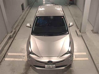 TOYOTA PRIUS 2018
