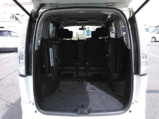 NISSAN SERENA 2012