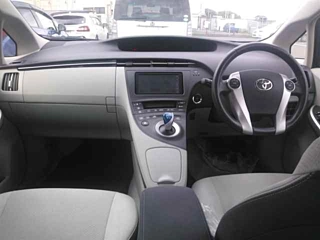 TOYOTA PRIUS 2011