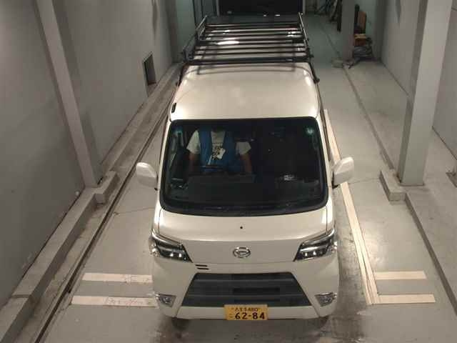 DAIHATSU HIJET VAN 2018