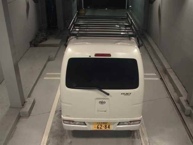 DAIHATSU HIJET VAN 2018