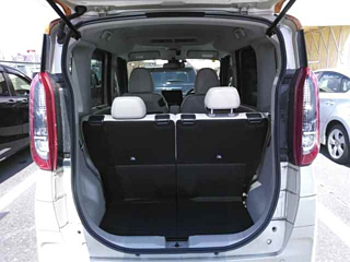 NISSAN ROOX 2023