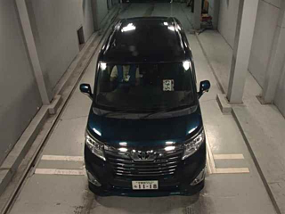 TOYOTA ROOMY 2017