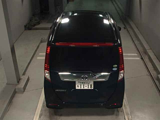 TOYOTA ROOMY 2017