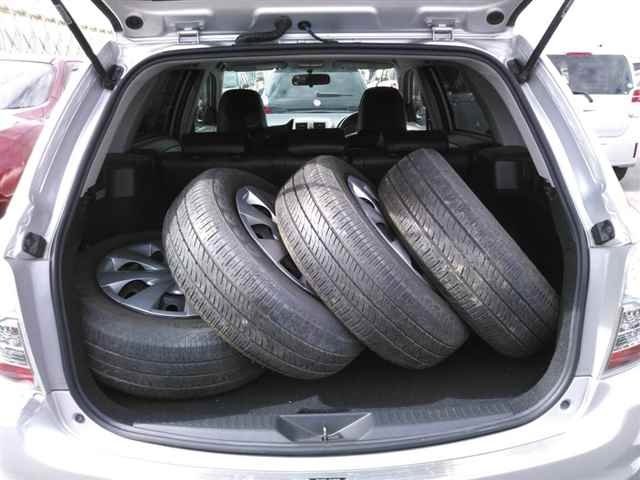 TOYOTA COROLLA FIELDER 2011