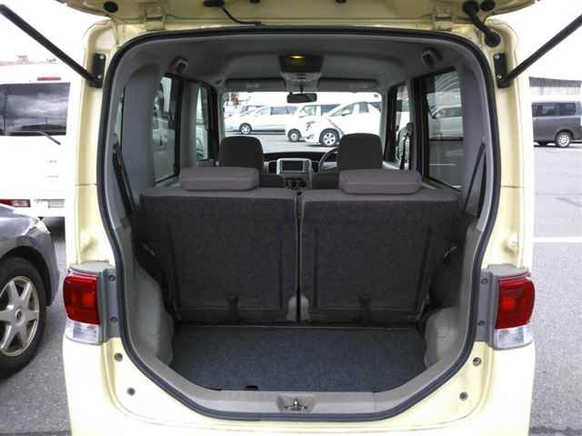 DAIHATSU TANTO 2011