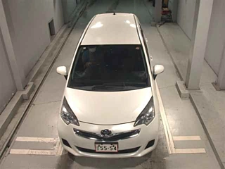 TOYOTA RACTIS 2014
