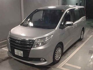 TOYOTA NOAH 2014