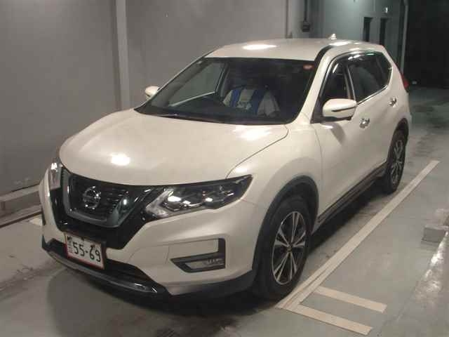 NISSAN X-TRAIL 2019