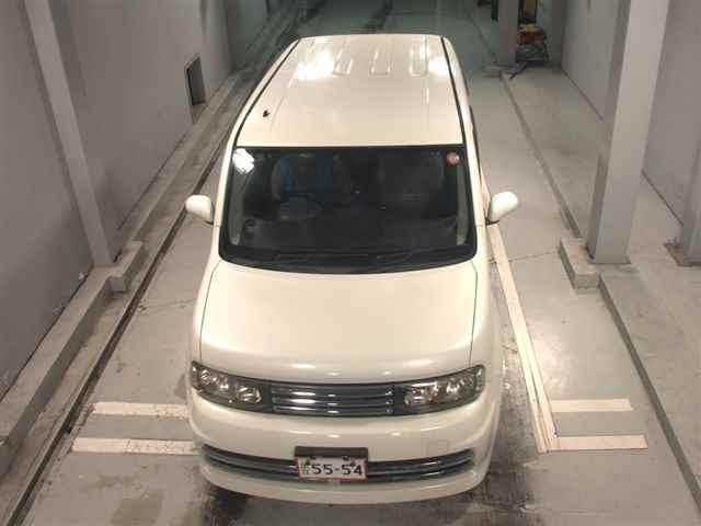 NISSAN CUBE 2010