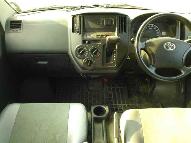 TOYOTA LITE ACE VAN 2015