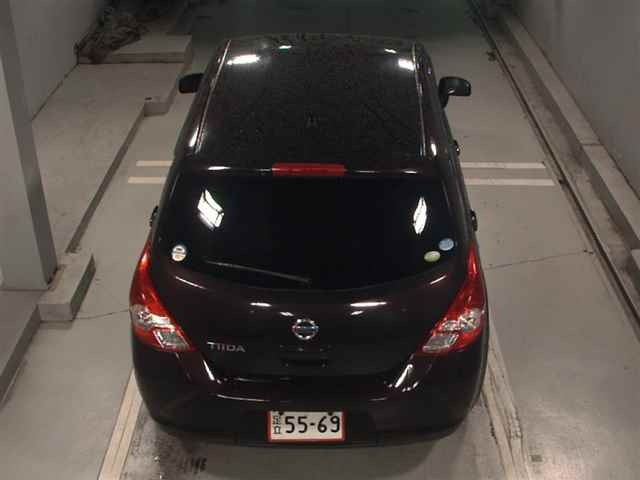 NISSAN TIIDA 2011