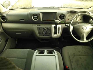 NISSAN CARAVAN VAN 2017