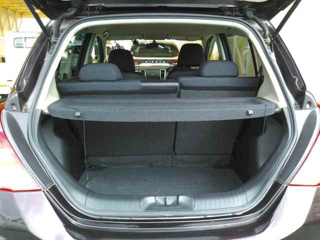 NISSAN TIIDA 2011