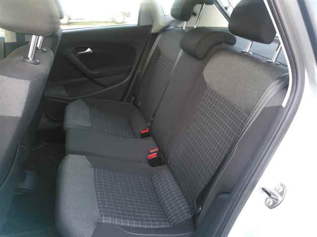 VOLKSWAGEN POLO 2016