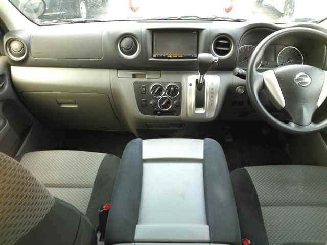 NISSAN CARAVAN VAN 2016