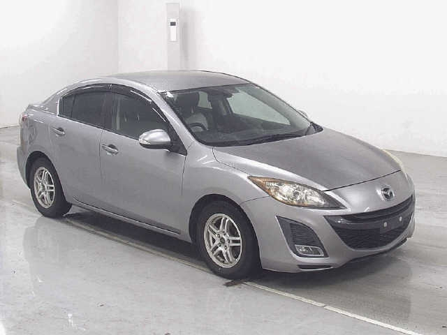 MAZDA AXELA 2010