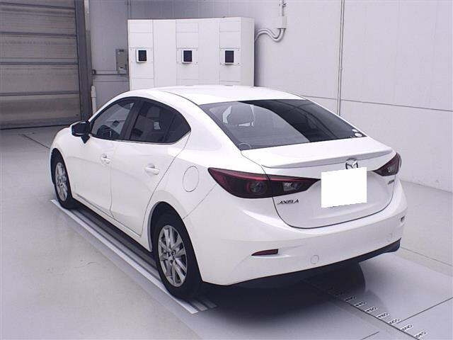 MAZDA AXELA 2015