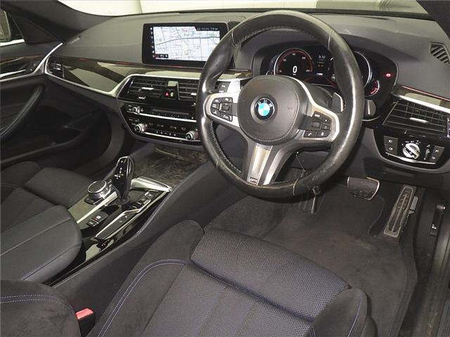 BMW 5 SERIES 2019