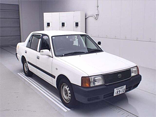 TOYOTA CROWN COMFORT 2014