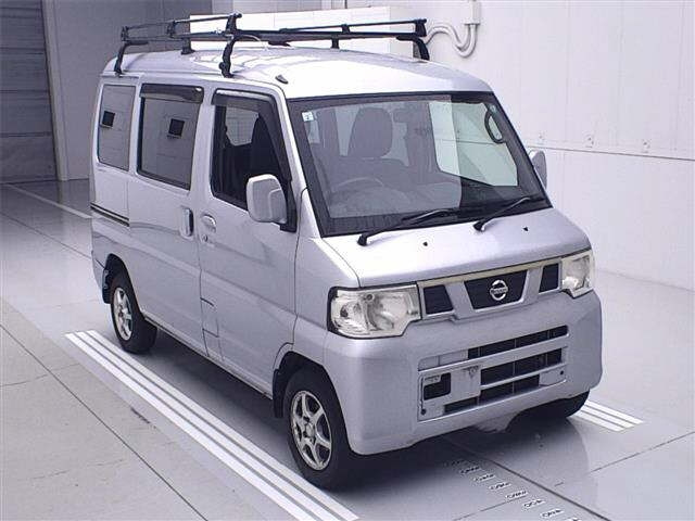 NISSAN CLIPPER VAN 2012