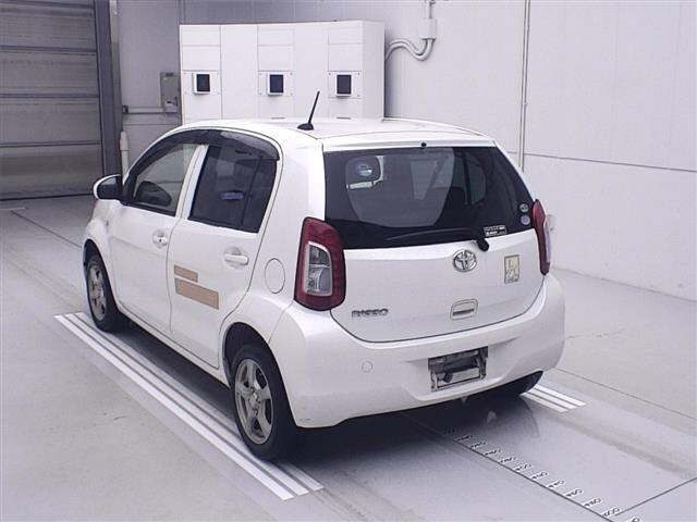 TOYOTA PASSO 2015