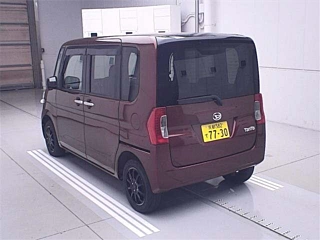 DAIHATSU TANTO 2017