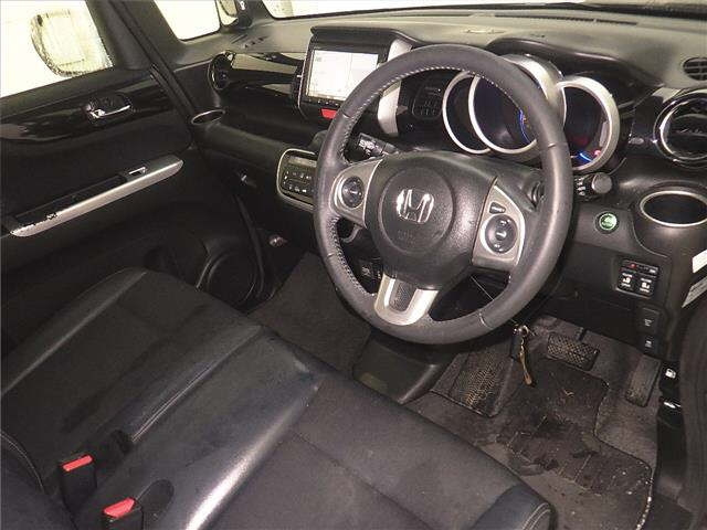 HONDA N BOX 2015