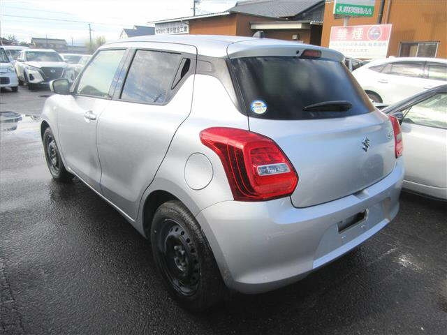 SUZUKI SWIFT 2023