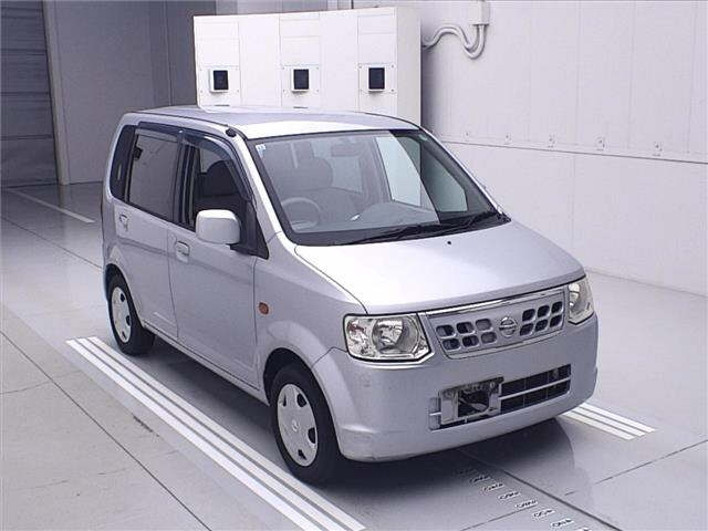 NISSAN OTTI 2011