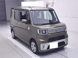 TOYOTA PIXIS MEGA 2016