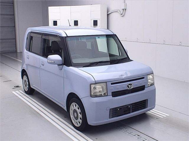 DAIHATSU MOVE CONTE 2010