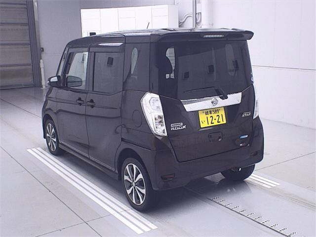 NISSAN DAYZ ROOX 2015