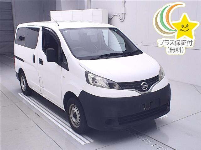 NISSAN NV200 2016
