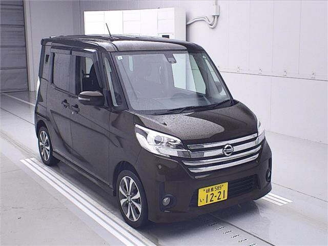 NISSAN DAYZ ROOX 2015