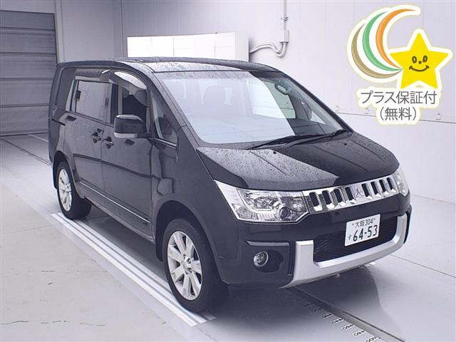 MITSUBISHI DELICA D5 2015