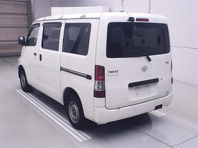 TOYOTA TOWN ACE VAN 2017