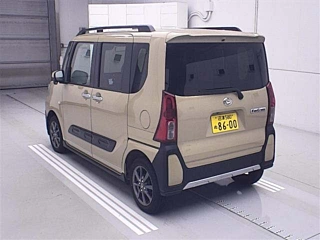 DAIHATSU TANTO 2024