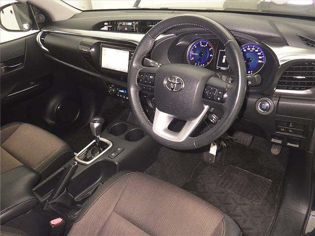 TOYOTA HILUX 2018